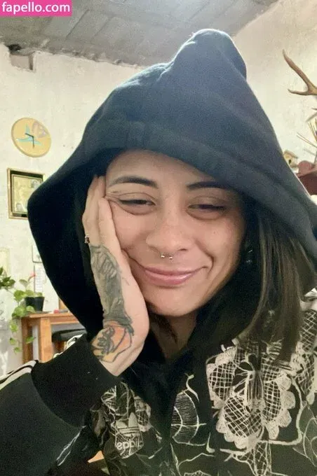 Hairy Luvo Onlyfans Photo Gallery 