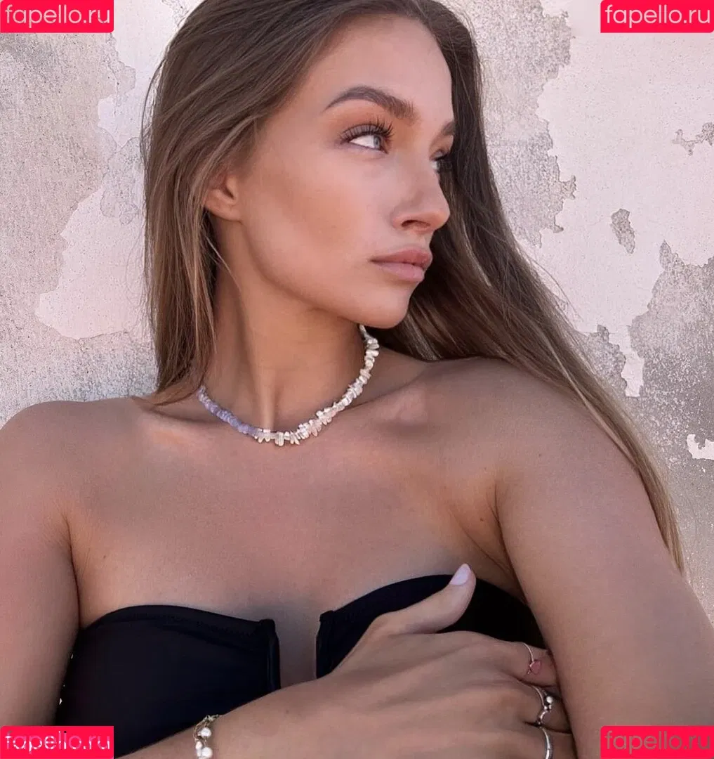 Celine Sophie Rae Onlyfans Photo Gallery 