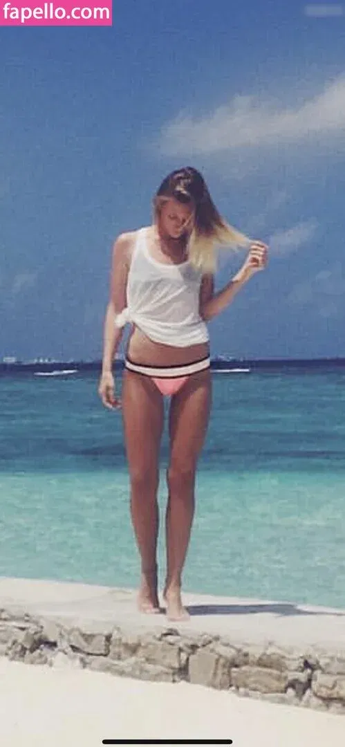 Celine Sophie Rae Onlyfans Photo Gallery 