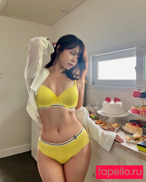 Hyerininng Nude Onlyfans Photo 11