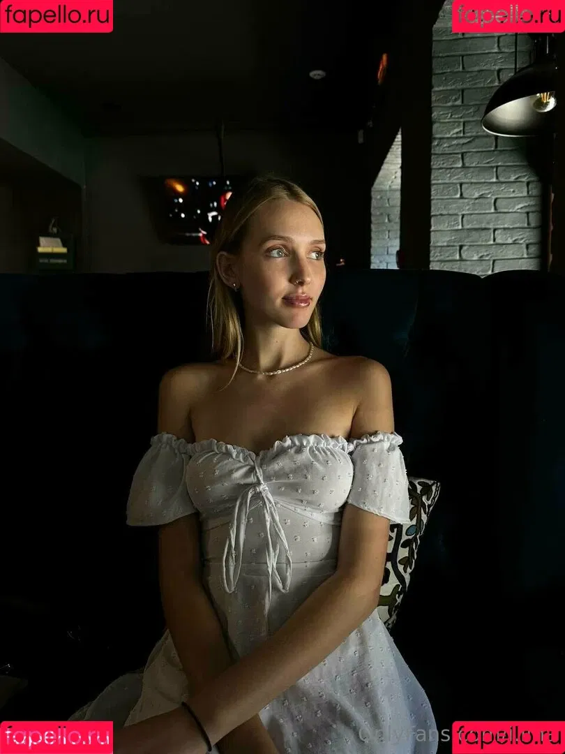 i.lina Onlyfans Photo Gallery 