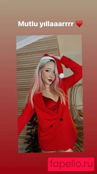 Bimorhia Nude Onlyfans Photo 9