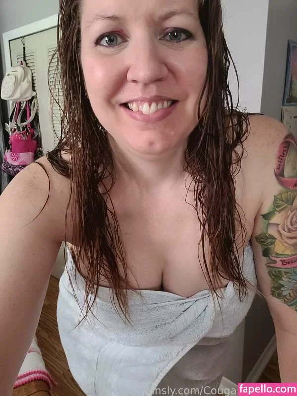 CougarQueen777 Onlyfans Photo Gallery 