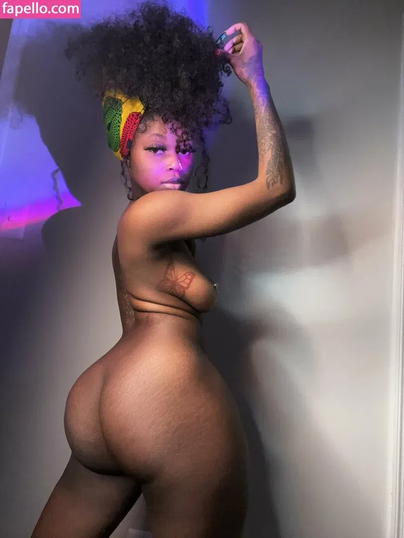 Dxlilah Onlyfans Photo Gallery 