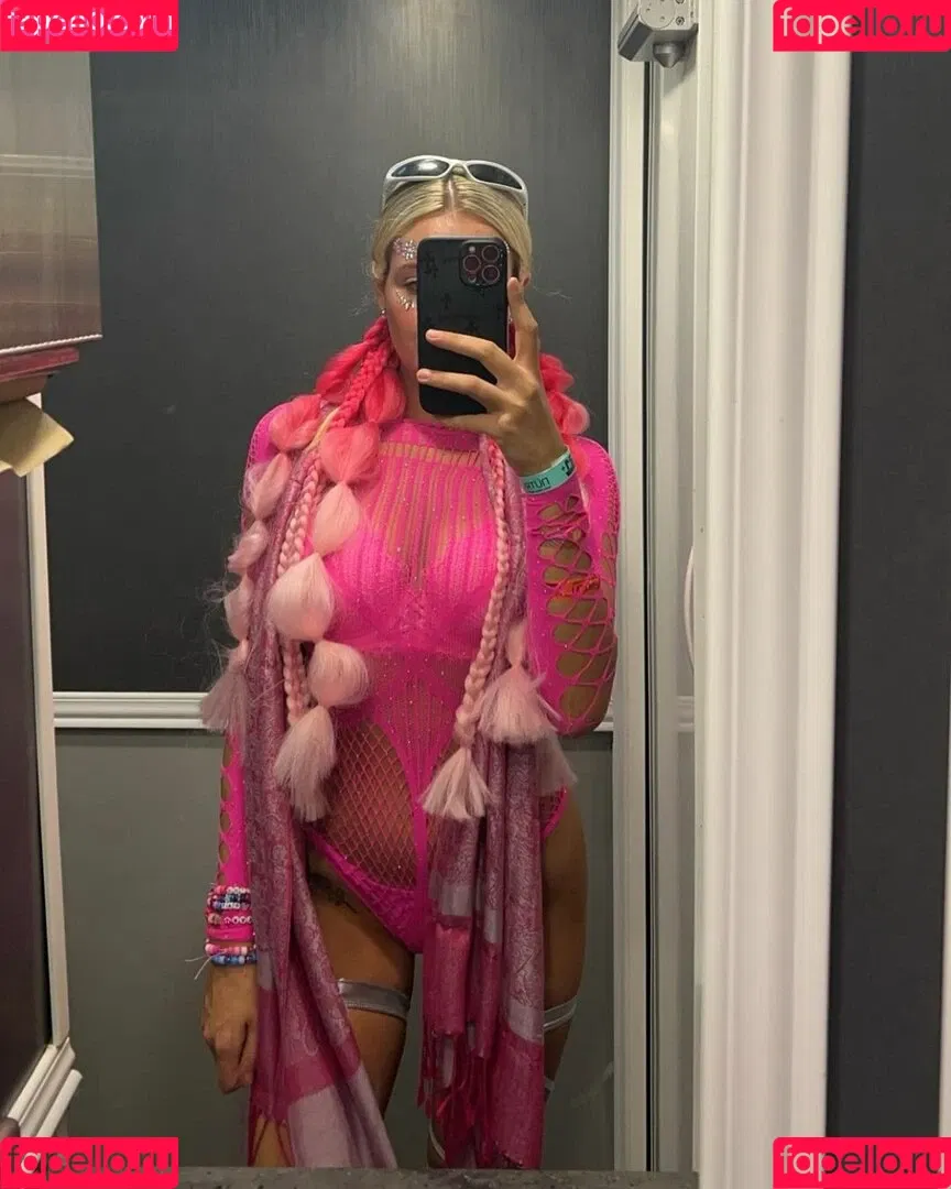Kyla Deaver Onlyfans Photo Gallery 
