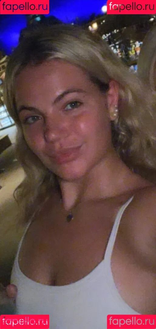 Kyla Deaver Onlyfans Photo Gallery 