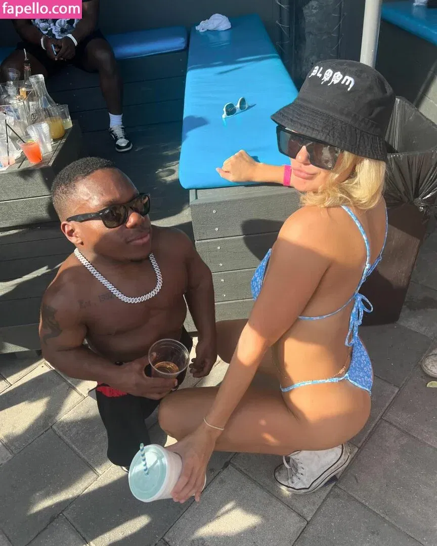 Kyla Deaver Onlyfans Photo Gallery 