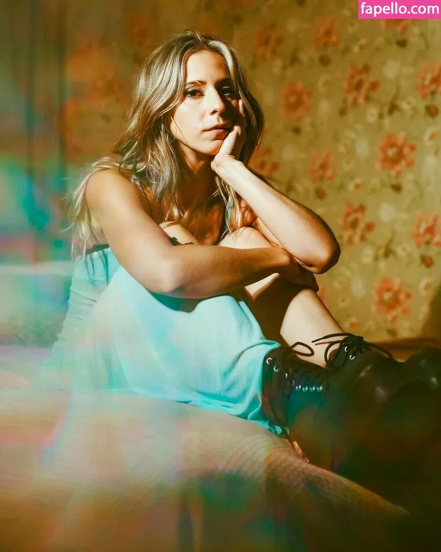 Alicia Bognanno Onlyfans Photo Gallery 