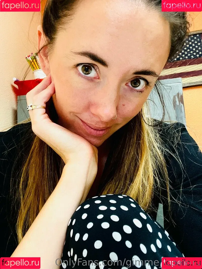gimme_gemma Onlyfans Photo Gallery 