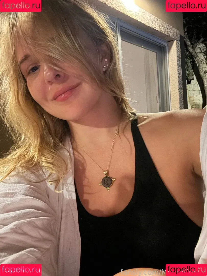 MonroCocos Onlyfans Photo Gallery 