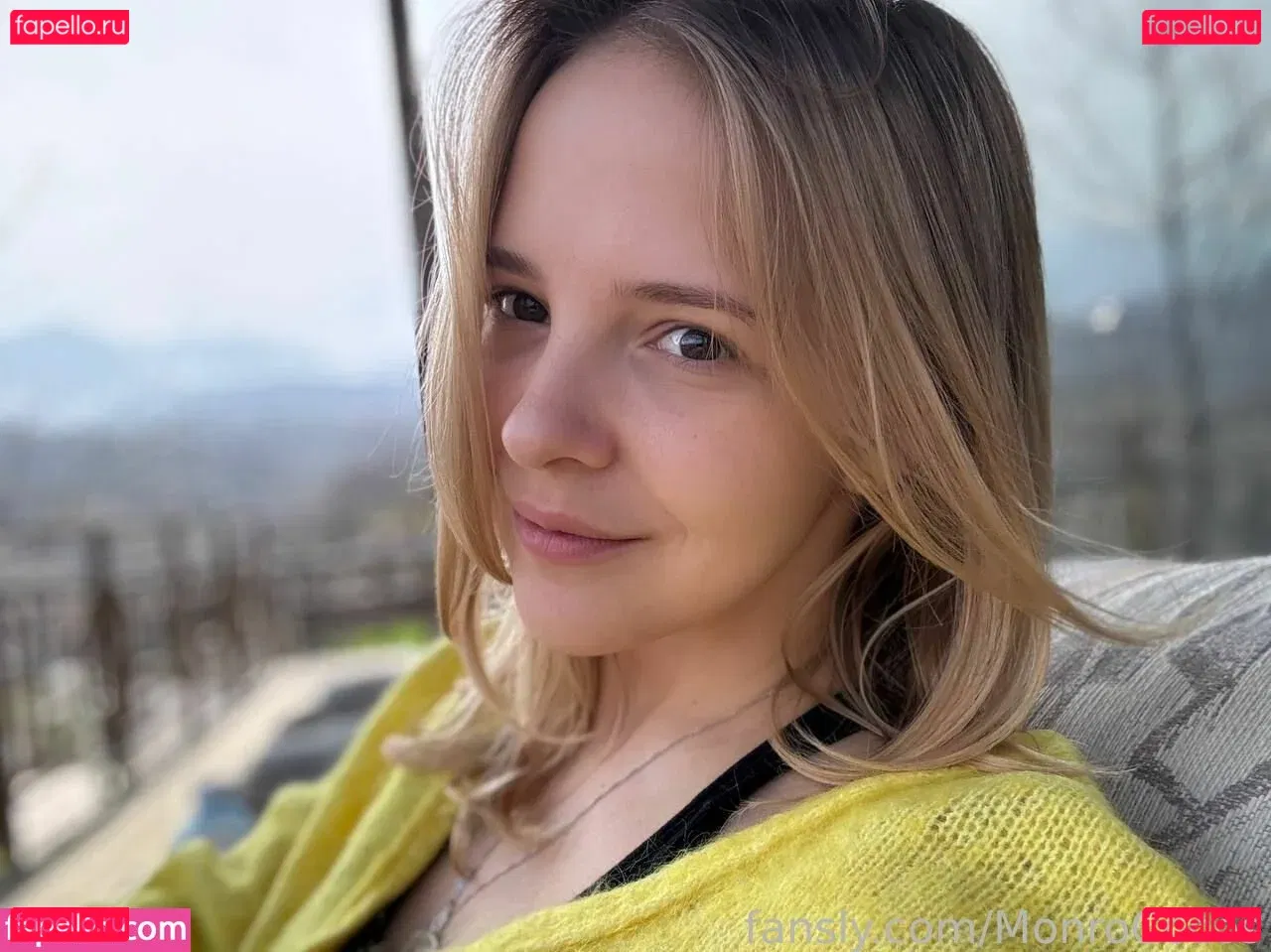 MonroCocos Onlyfans Photo Gallery 