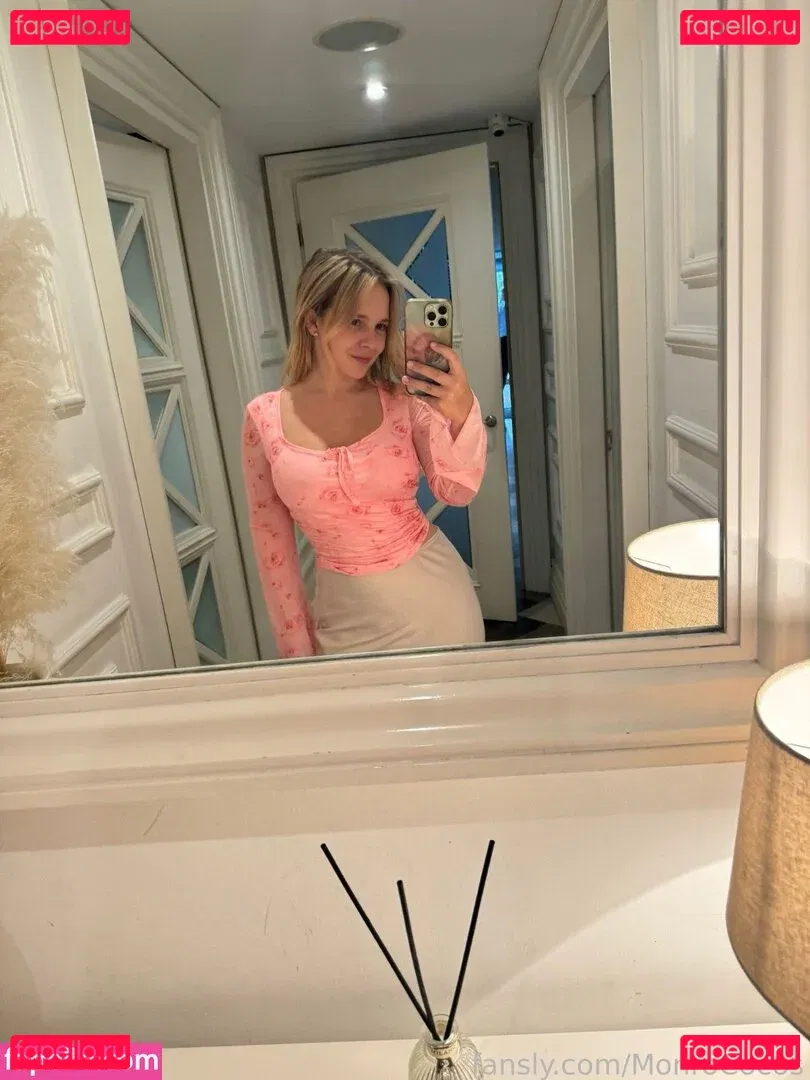 MonroCocos Onlyfans Photo Gallery 