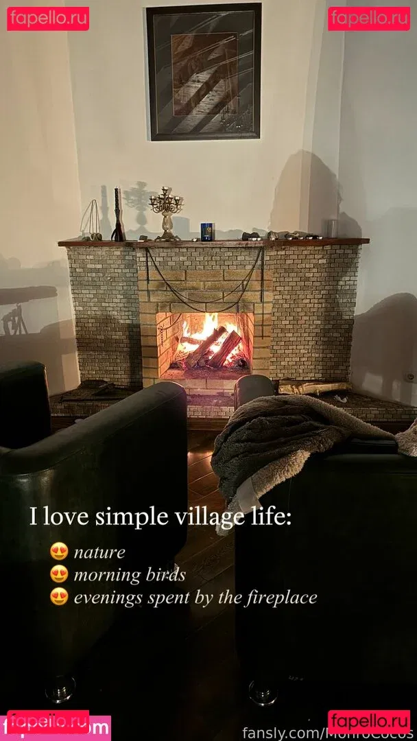 MonroCocos Onlyfans Photo Gallery 