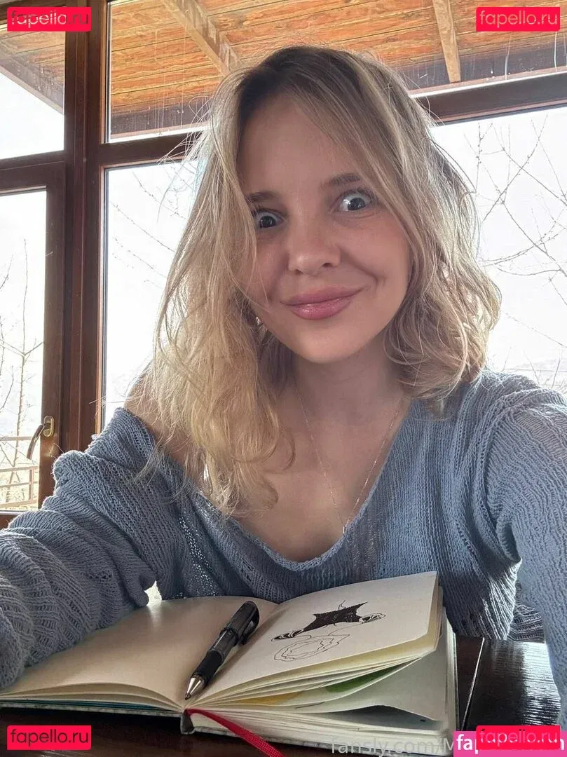 MonroCocos Onlyfans Photo Gallery 