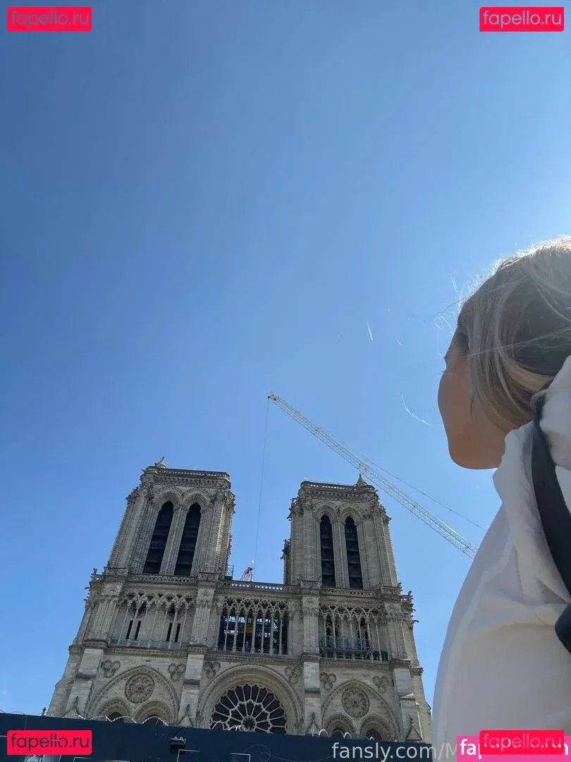 MonroCocos Onlyfans Photo Gallery 