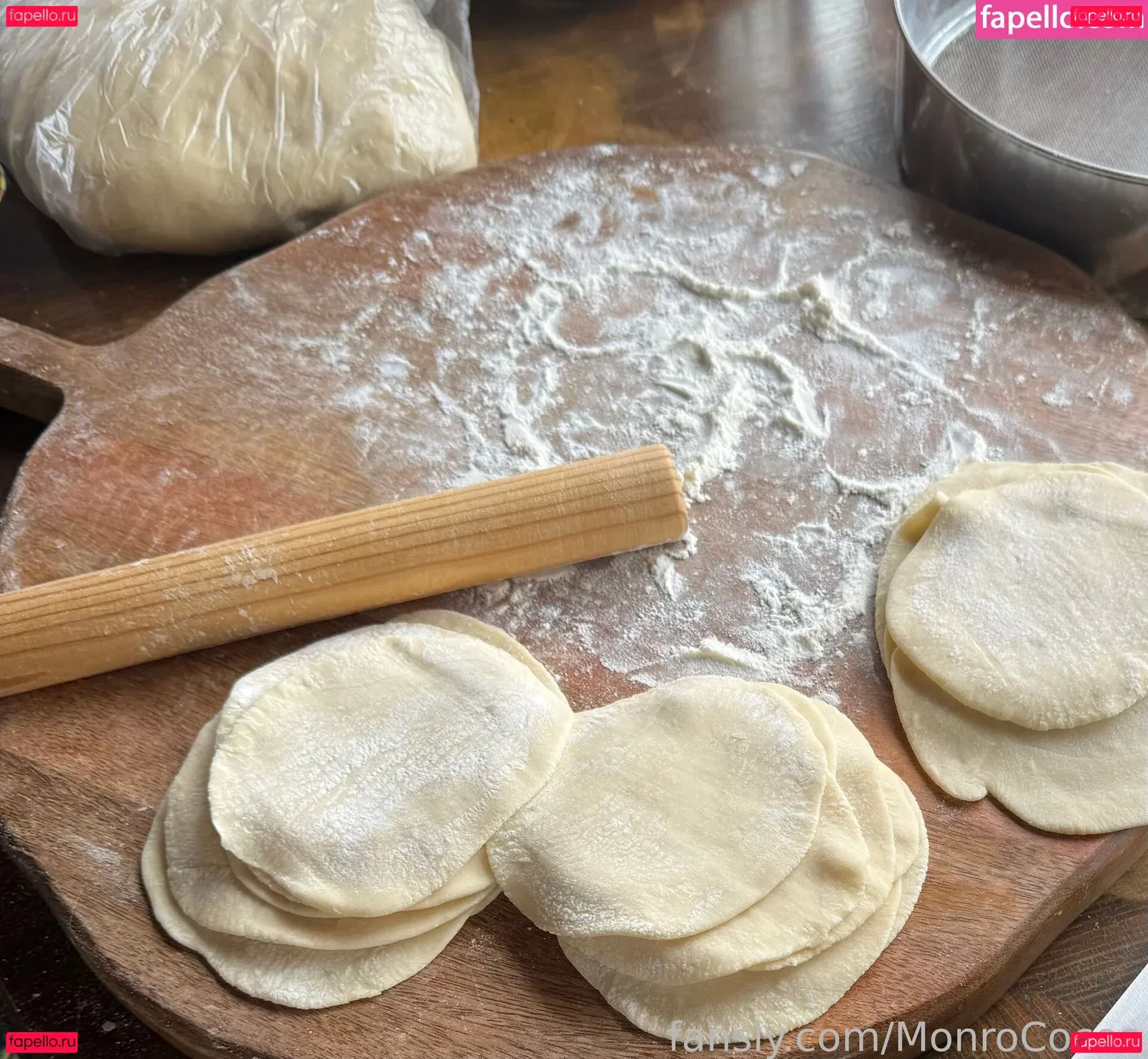 MonroCocos Onlyfans Photo Gallery 