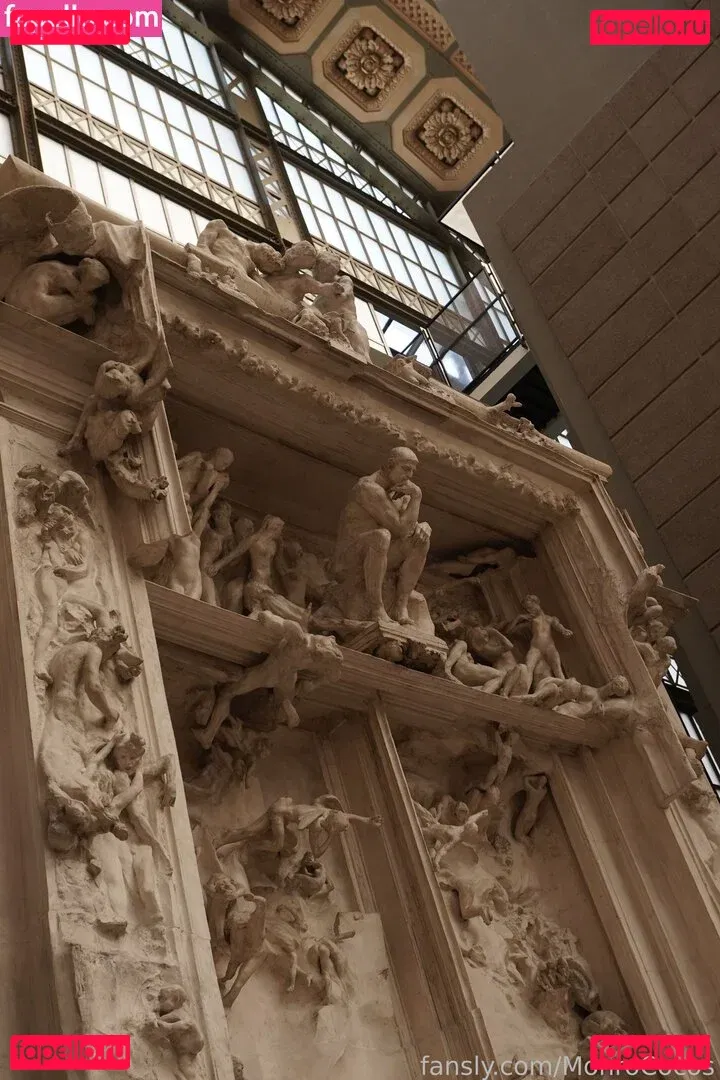 MonroCocos Onlyfans Photo Gallery 