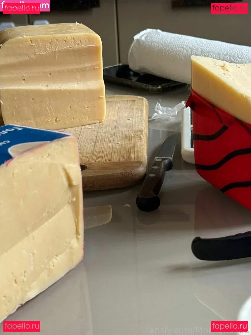 MonroCocos Onlyfans Photo Gallery 