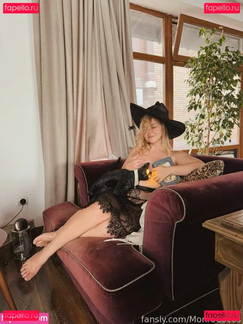 MonroCocos Onlyfans Photo Gallery 