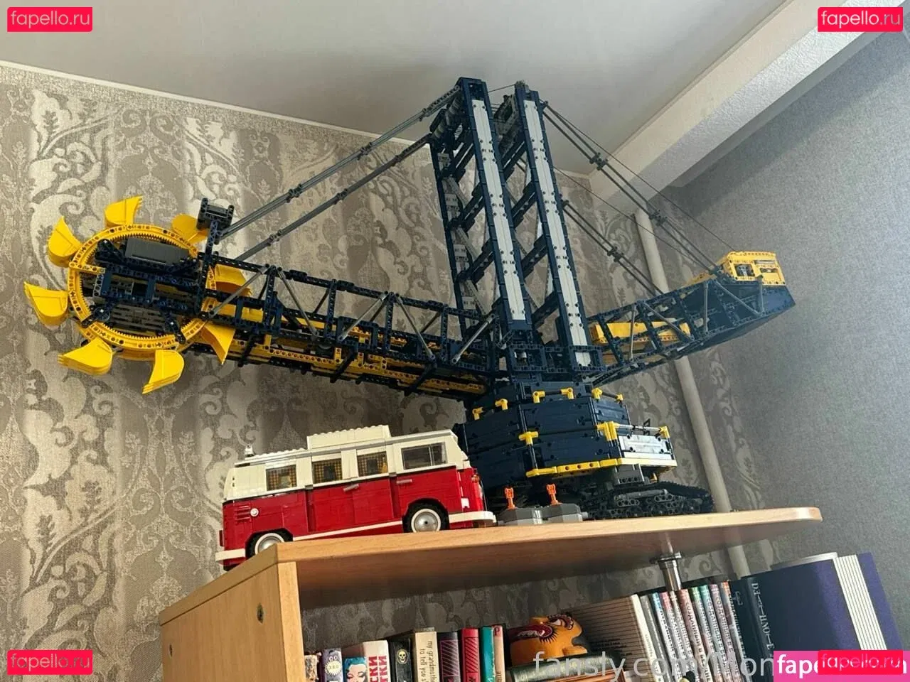 MonroCocos Onlyfans Photo Gallery 