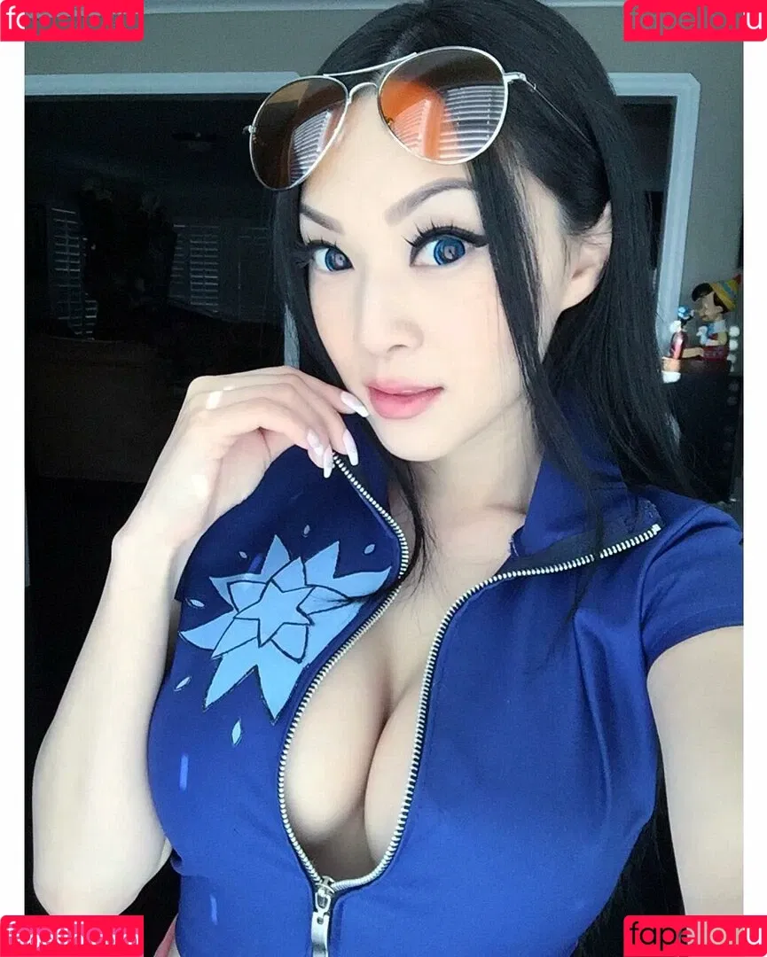 Vampybitme Onlyfans Photo Gallery 