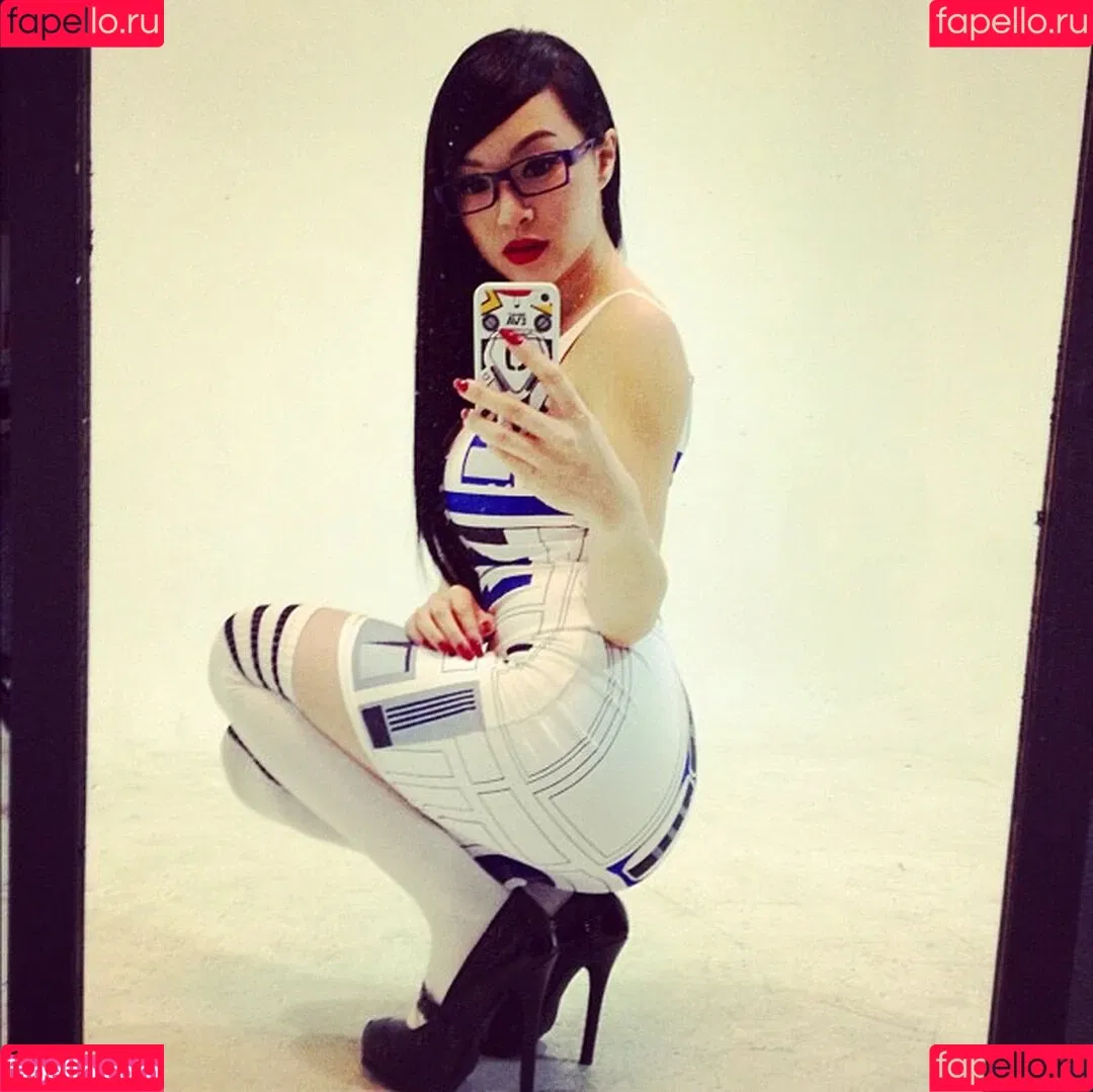 Vampybitme Onlyfans Photo Gallery 
