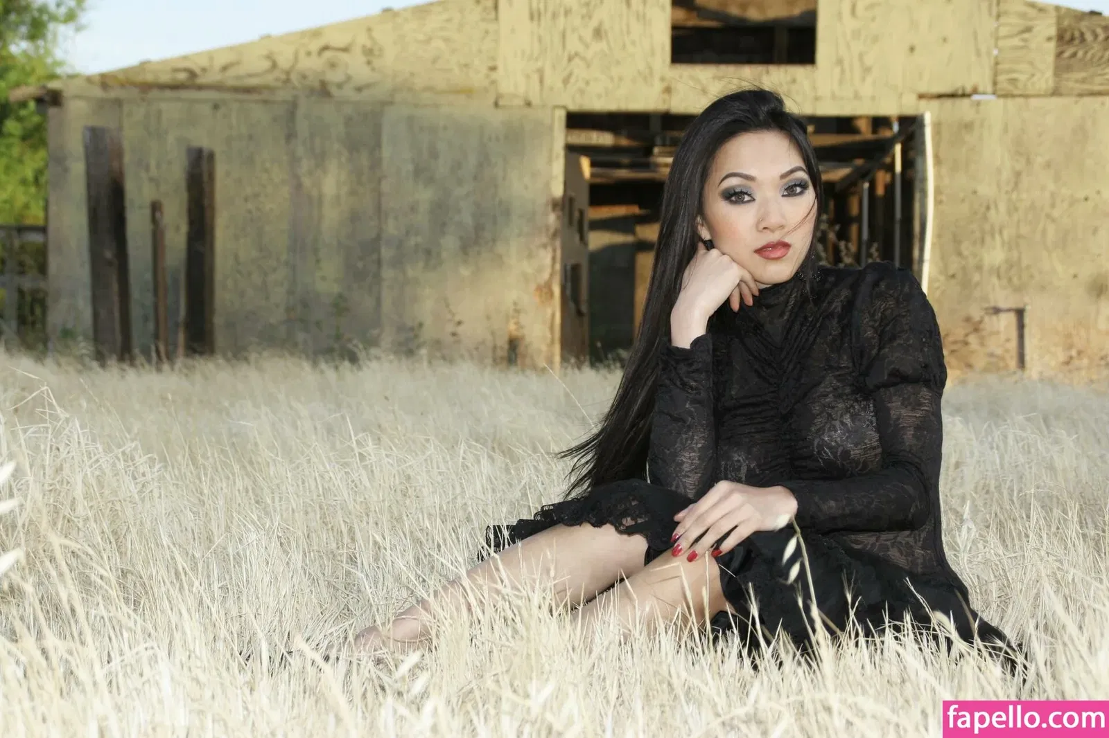 Vampybitme Onlyfans Photo Gallery 