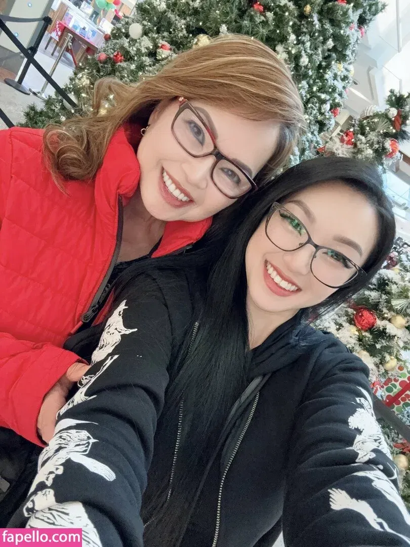 Vampybitme Onlyfans Photo Gallery 