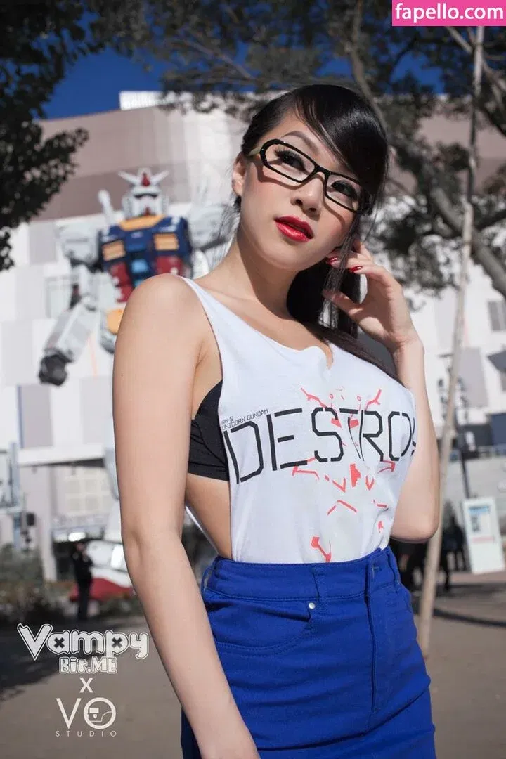 Vampybitme Onlyfans Photo Gallery 