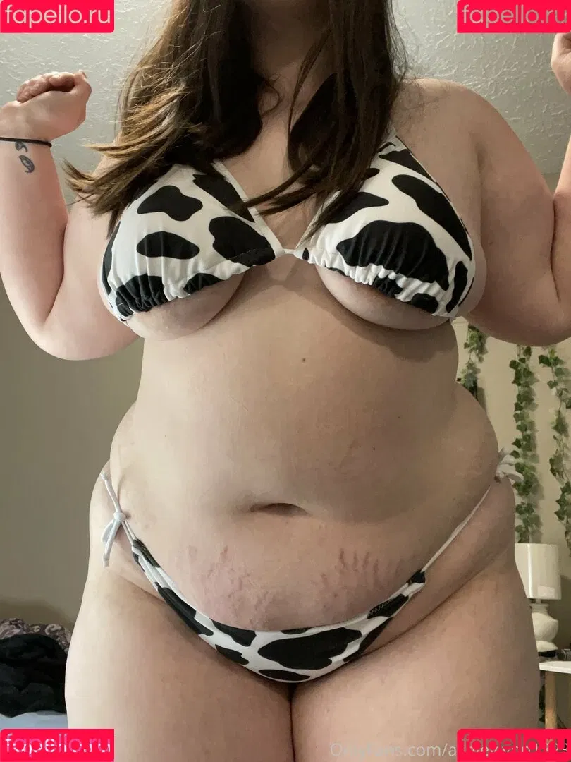 ashleylynn1323 Onlyfans Photo Gallery 