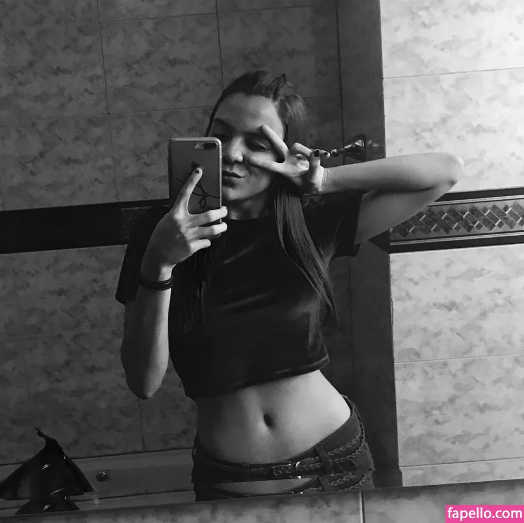 PamellaRibeiro25 Onlyfans Photo Gallery 