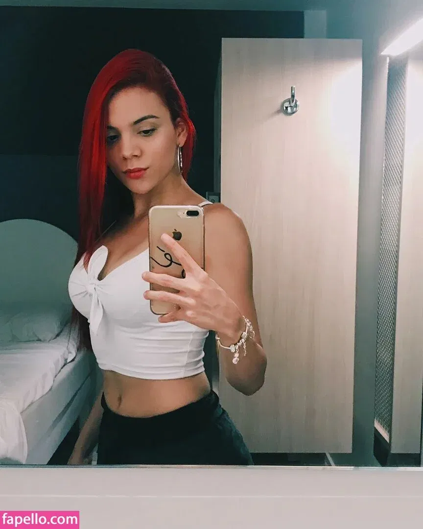 PamellaRibeiro25 Onlyfans Photo Gallery 