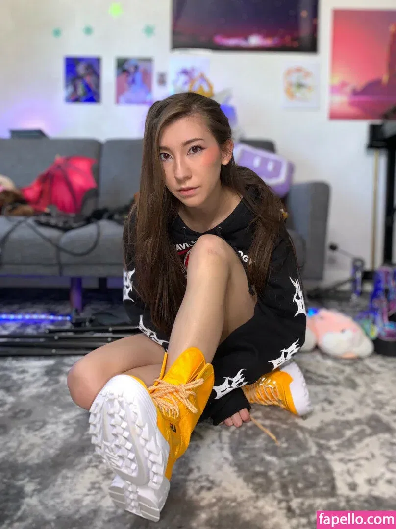 Kaisastreams Onlyfans Photo Gallery 