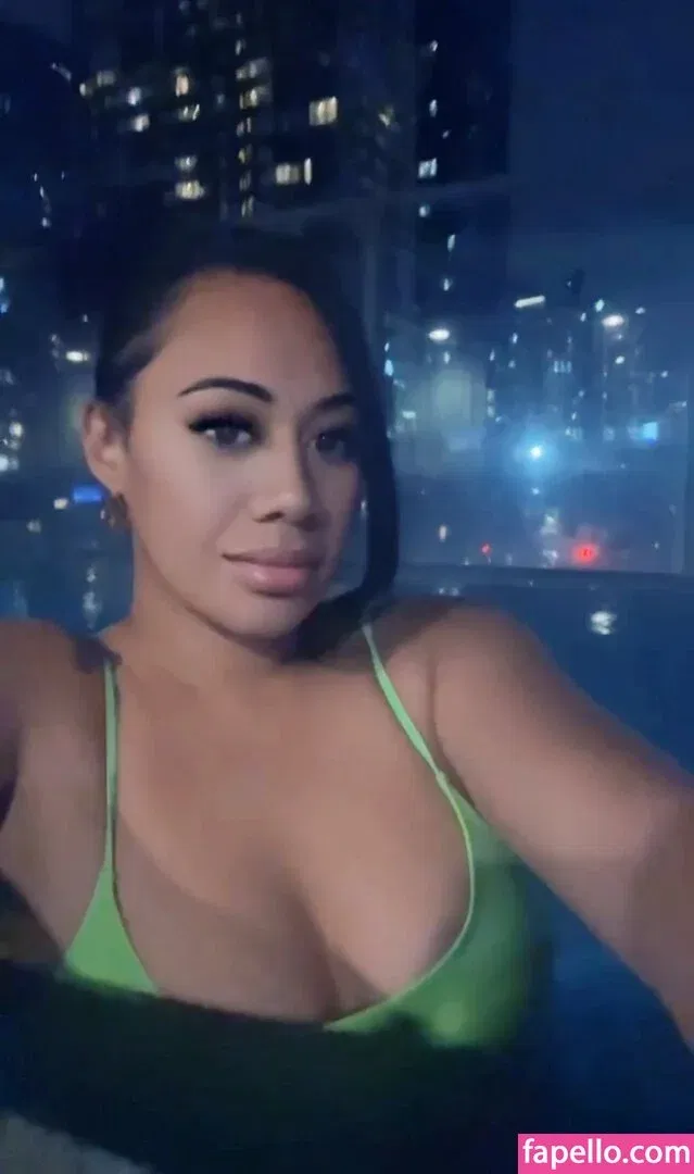 TonganBeauty Onlyfans Photo Gallery 