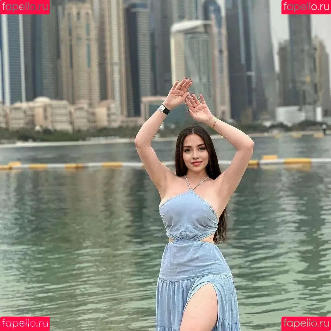 Parya_per Onlyfans Photo Gallery 
