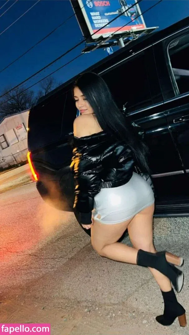 Parya_per Onlyfans Photo Gallery 