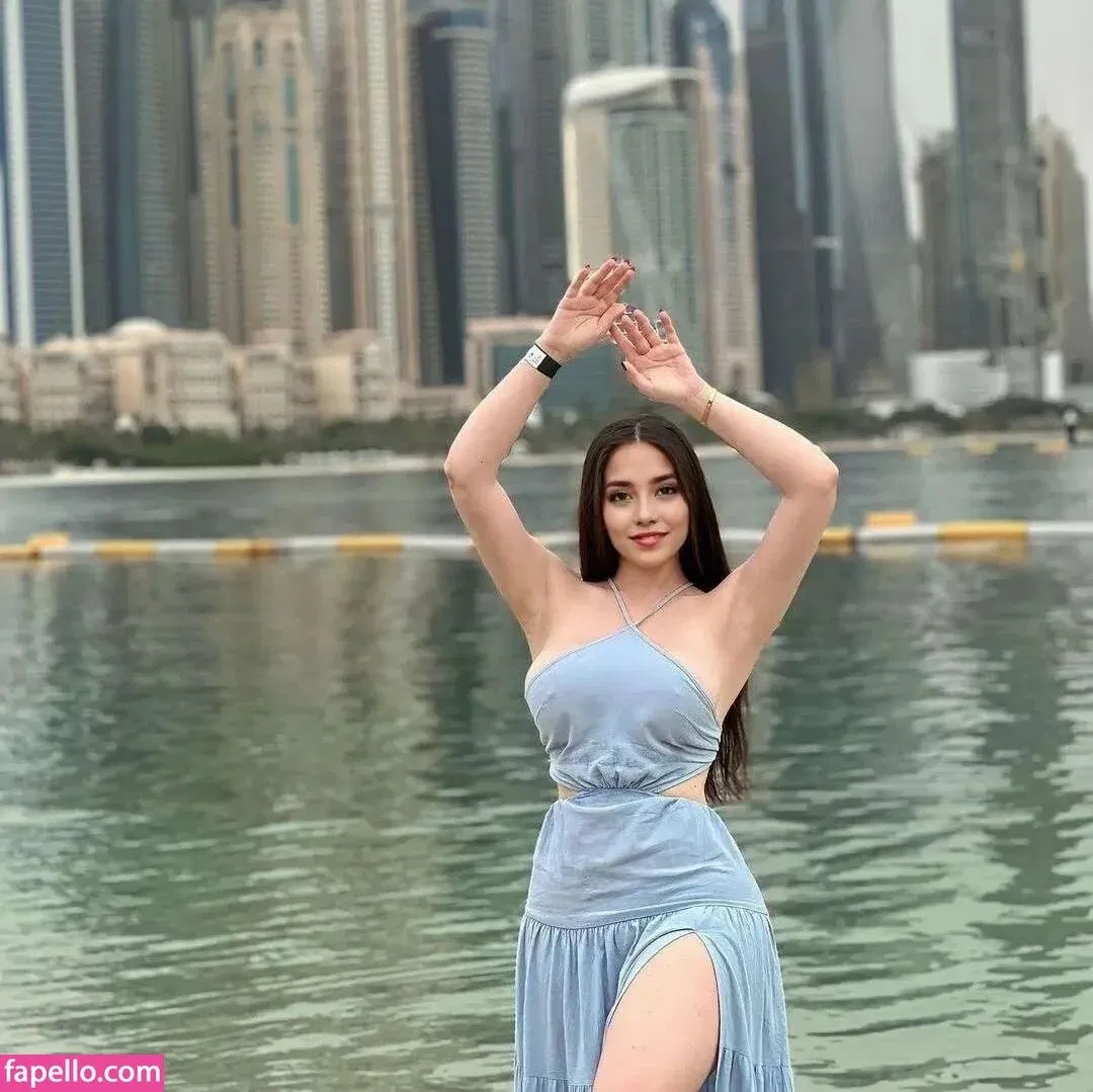 Parya_per Onlyfans Photo Gallery 