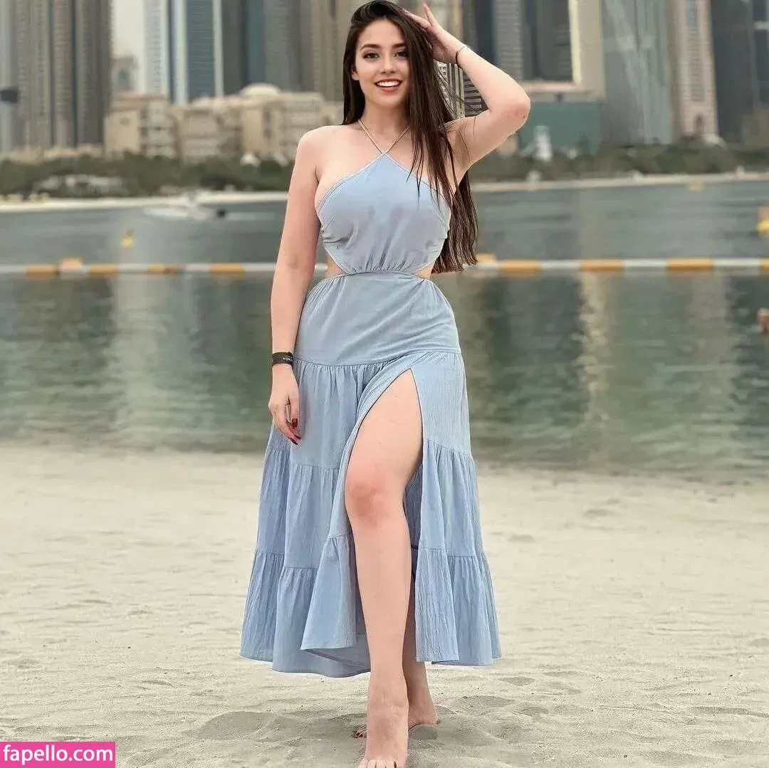 Parya_per Onlyfans Photo Gallery 