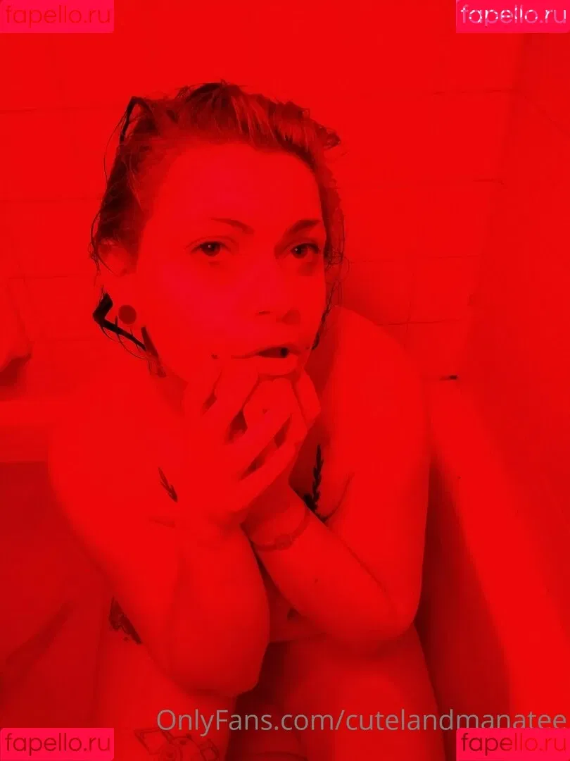trusteemanatee Onlyfans Photo Gallery 