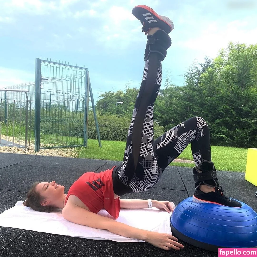 Vivien Keszthelyi Onlyfans Photo Gallery 