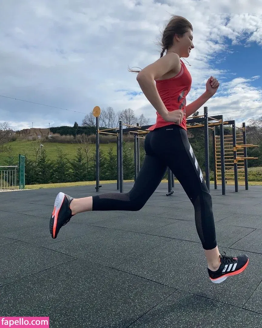 Vivien Keszthelyi Onlyfans Photo Gallery 