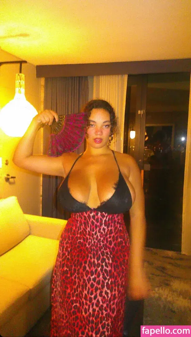 lilllyyy242 Onlyfans Photo Gallery 