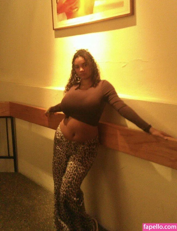 lilllyyy242 Onlyfans Photo Gallery 