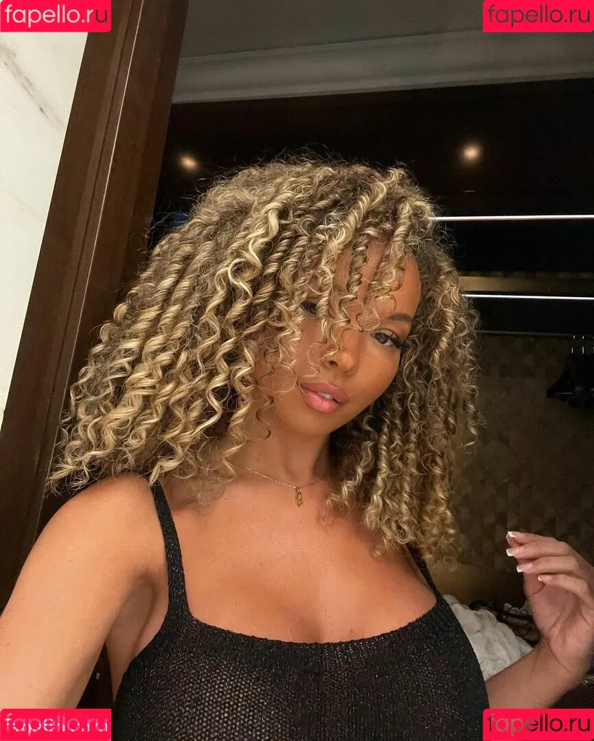 maribellenaomi Onlyfans Photo Gallery 