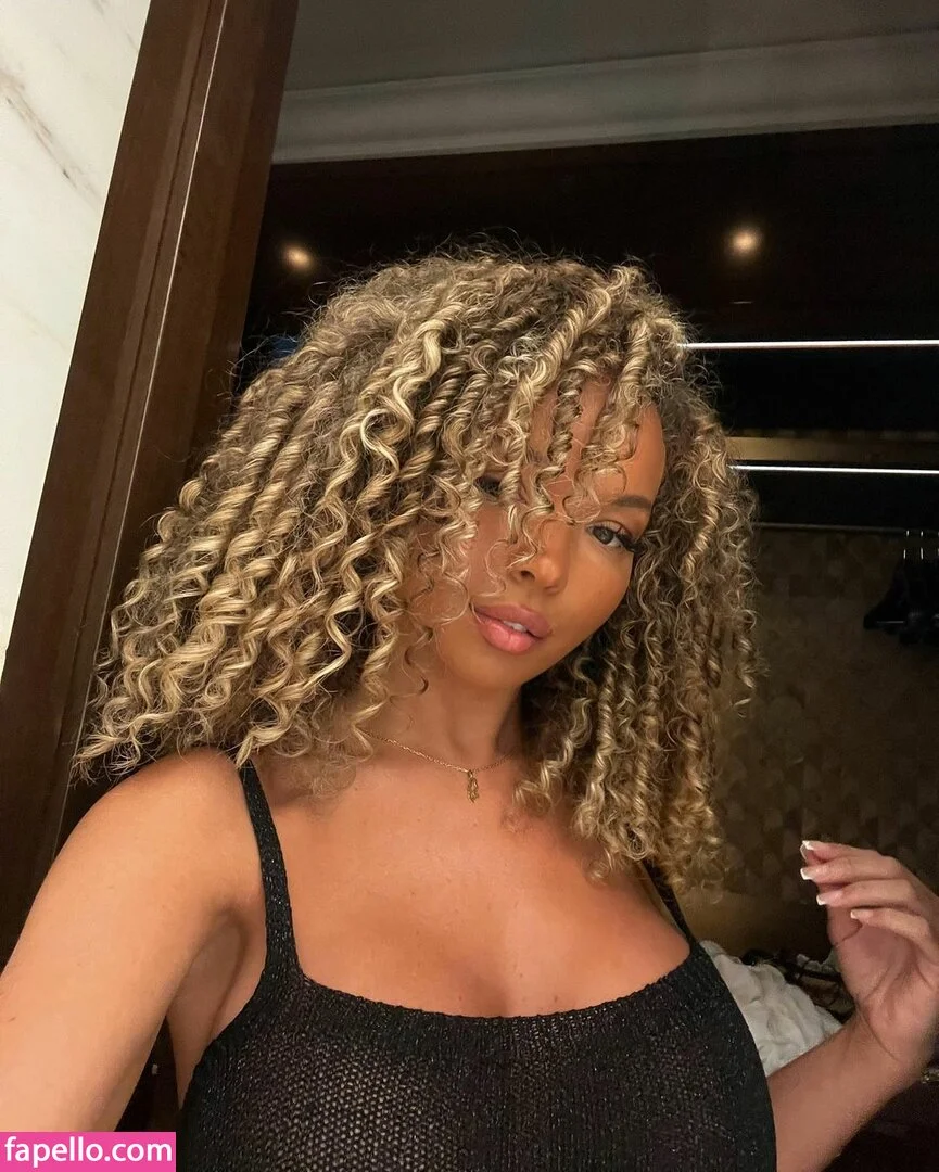 maribellenaomi Onlyfans Photo Gallery 