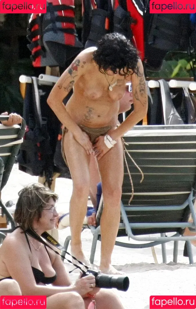 Amy Winehouse Onlyfans Photo Gallery 