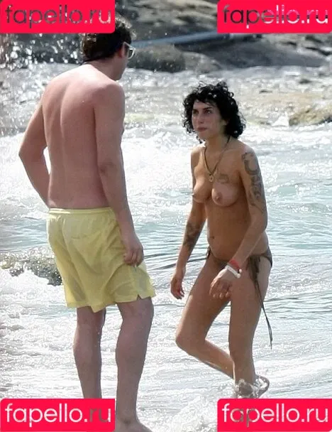 Amy Winehouse Onlyfans Photo Gallery 