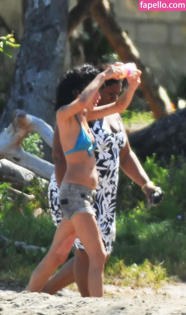 Amy Winehouse Onlyfans Photo Gallery 