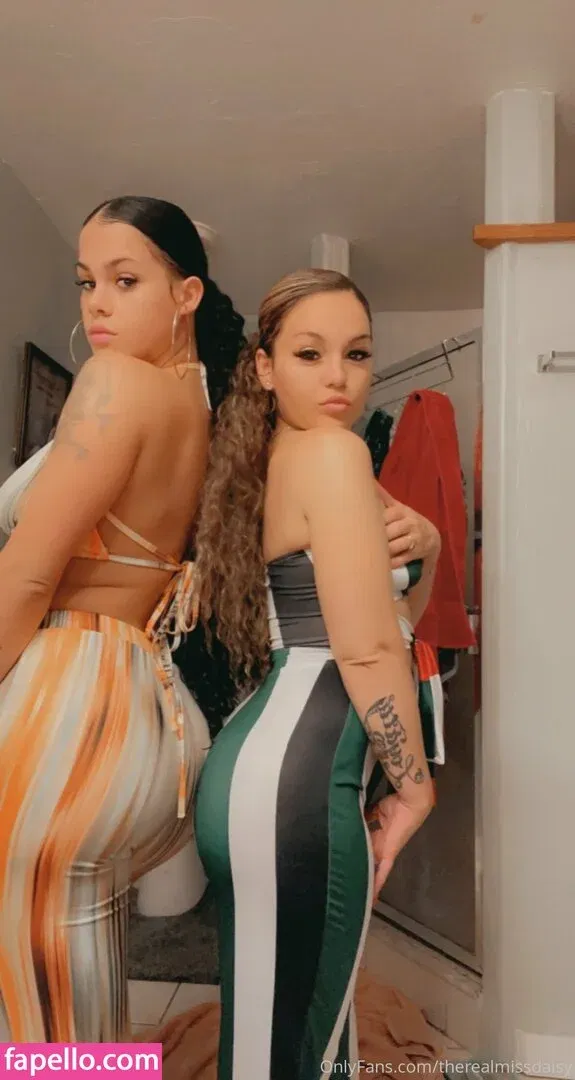 therealmissdaisy Onlyfans Photo Gallery 