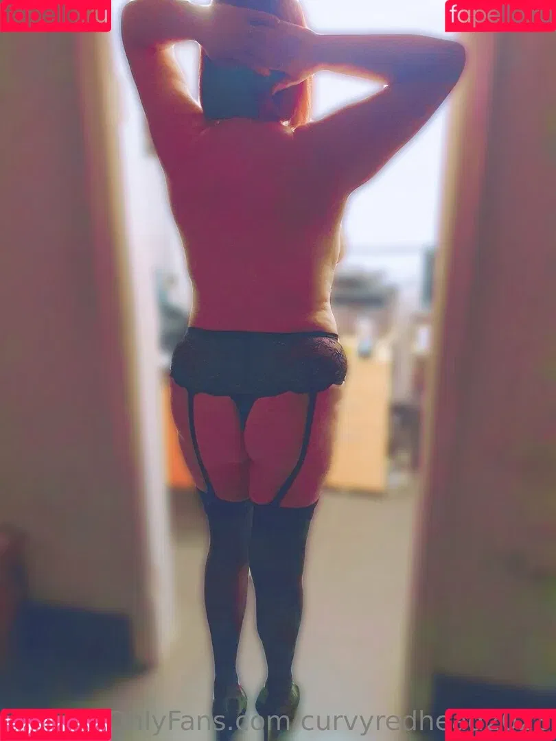 curvyredhead2023 Onlyfans Photo Gallery 